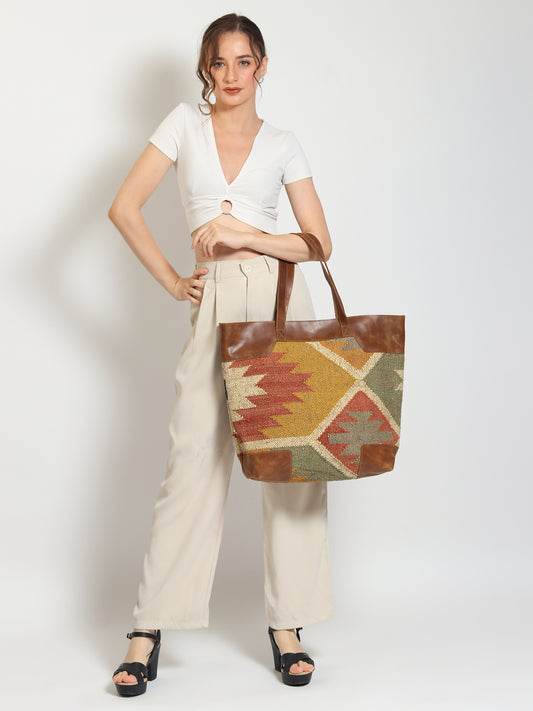 Nahua kilim and leather handbag — Art Avenue