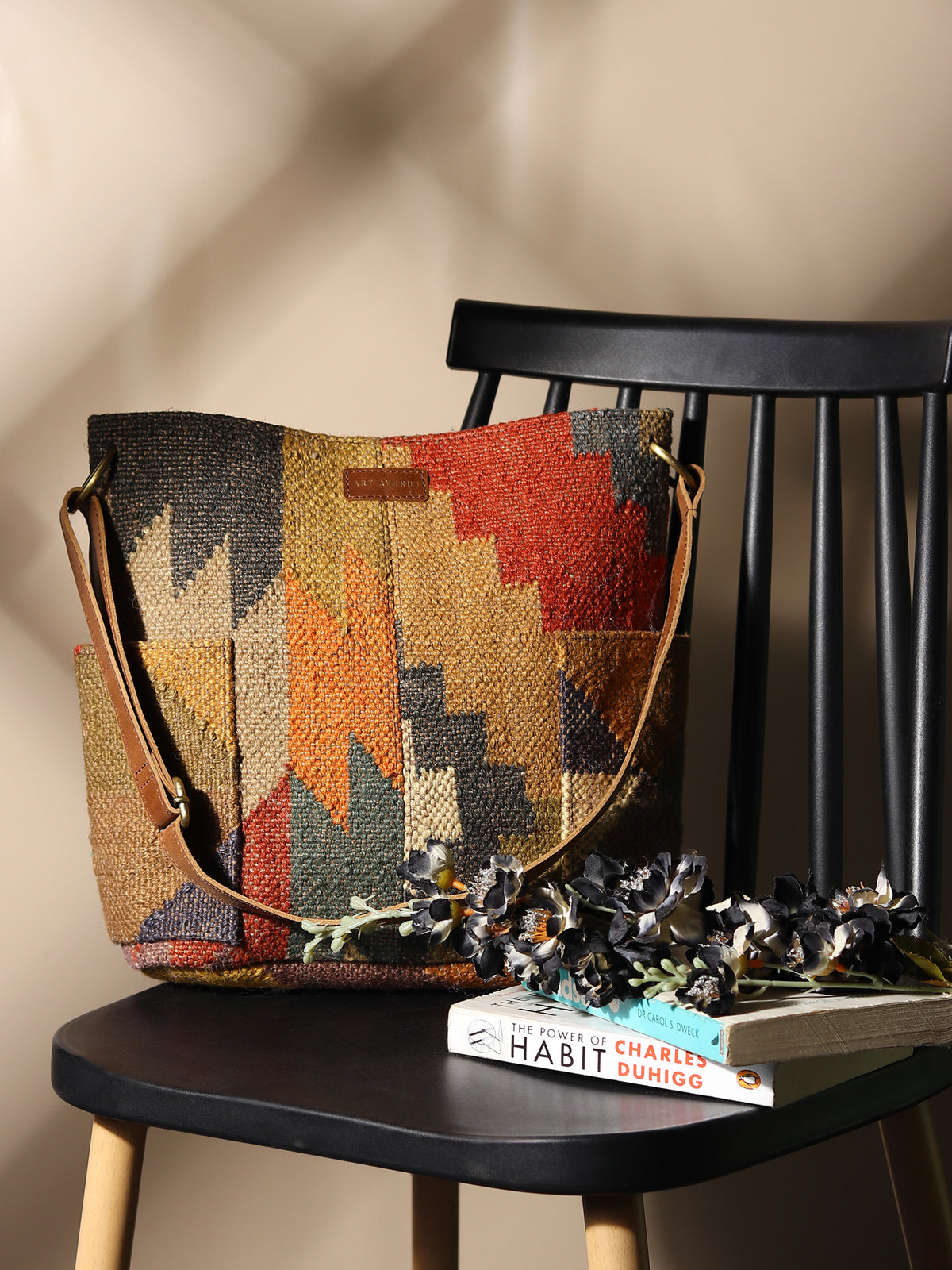 Doodle handbag kilim textile detail — Art Avenue