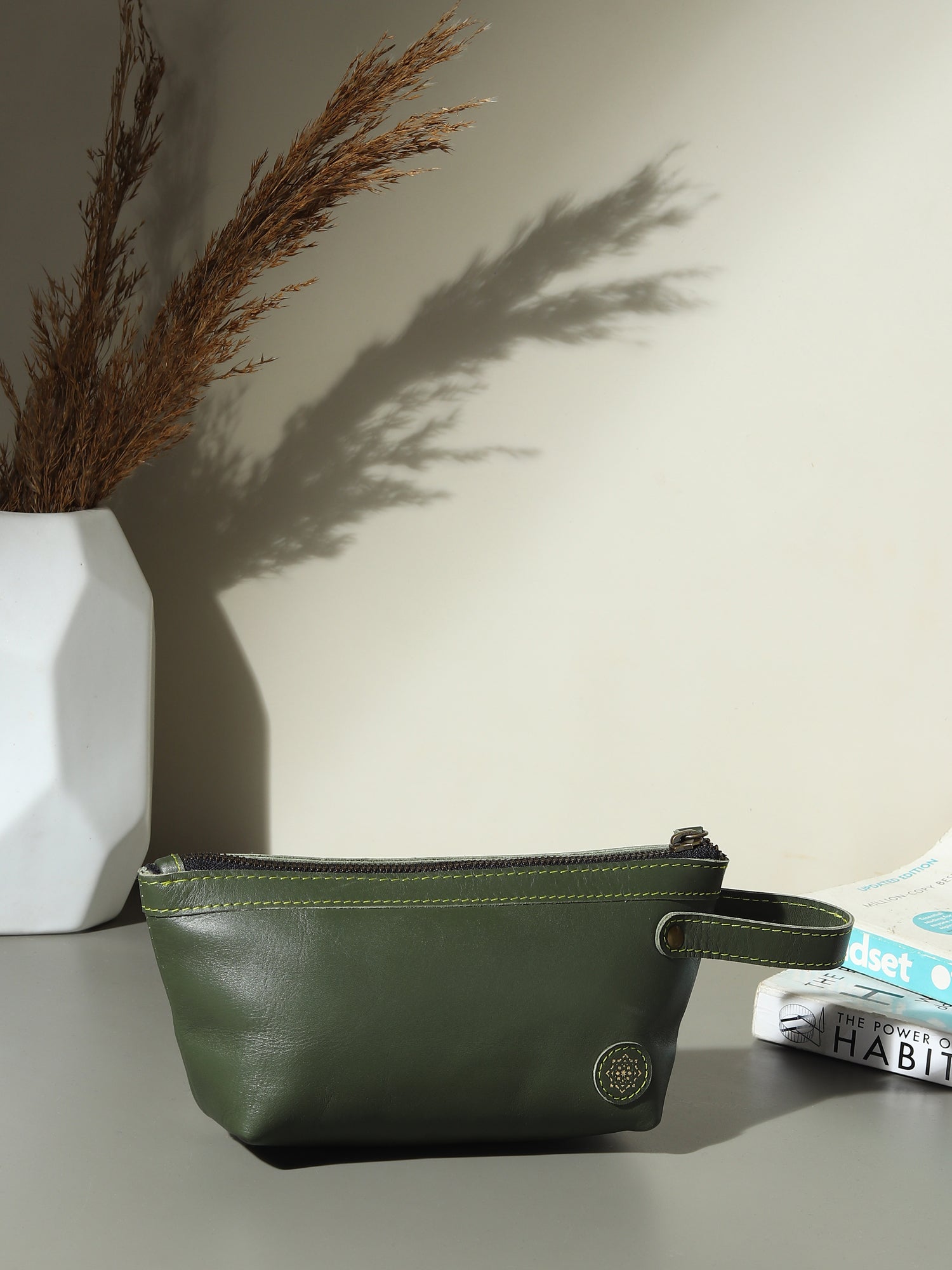 Flisk Leather Pouch