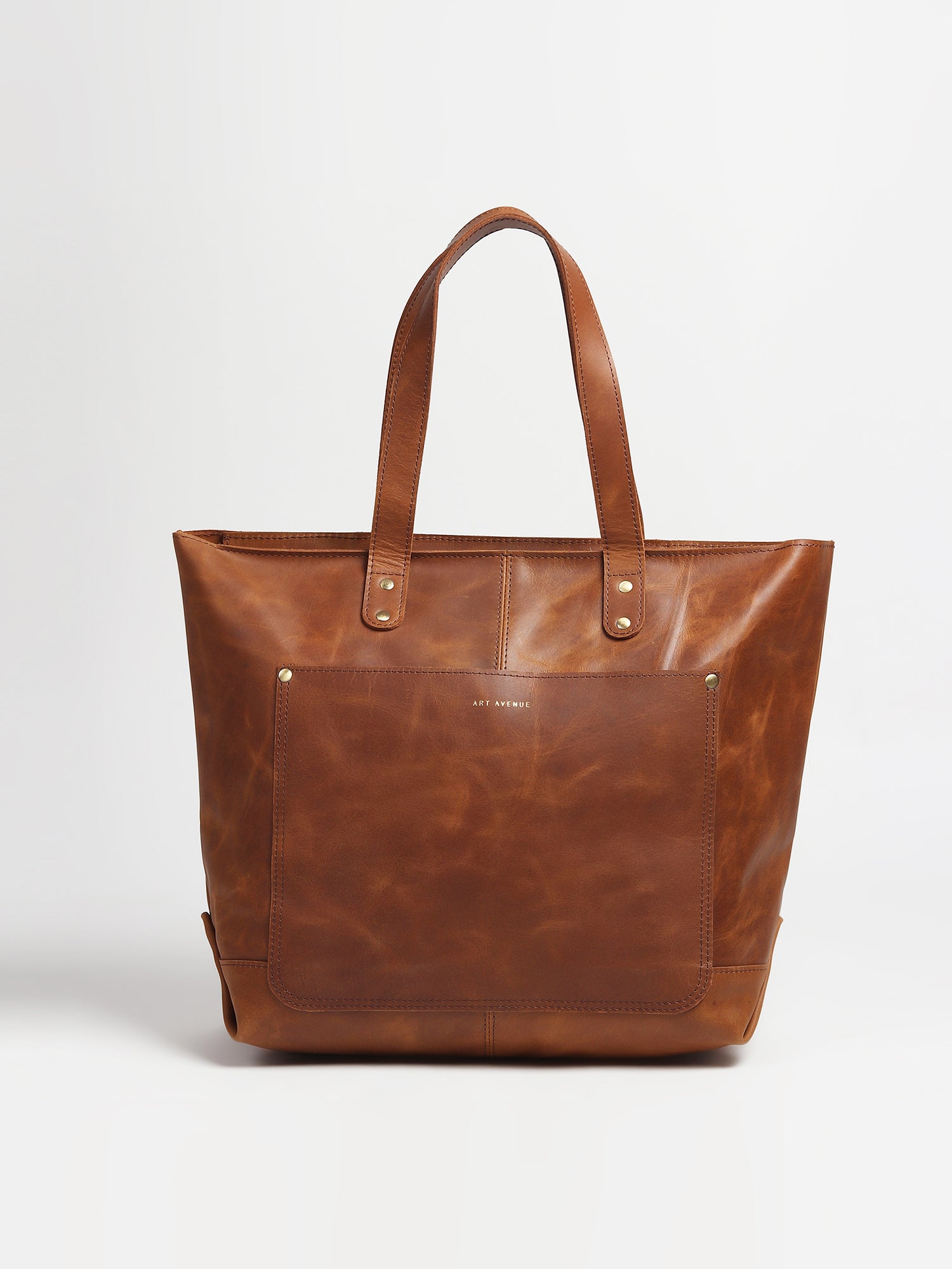 Kier handbag lifestyle — Art Avenue