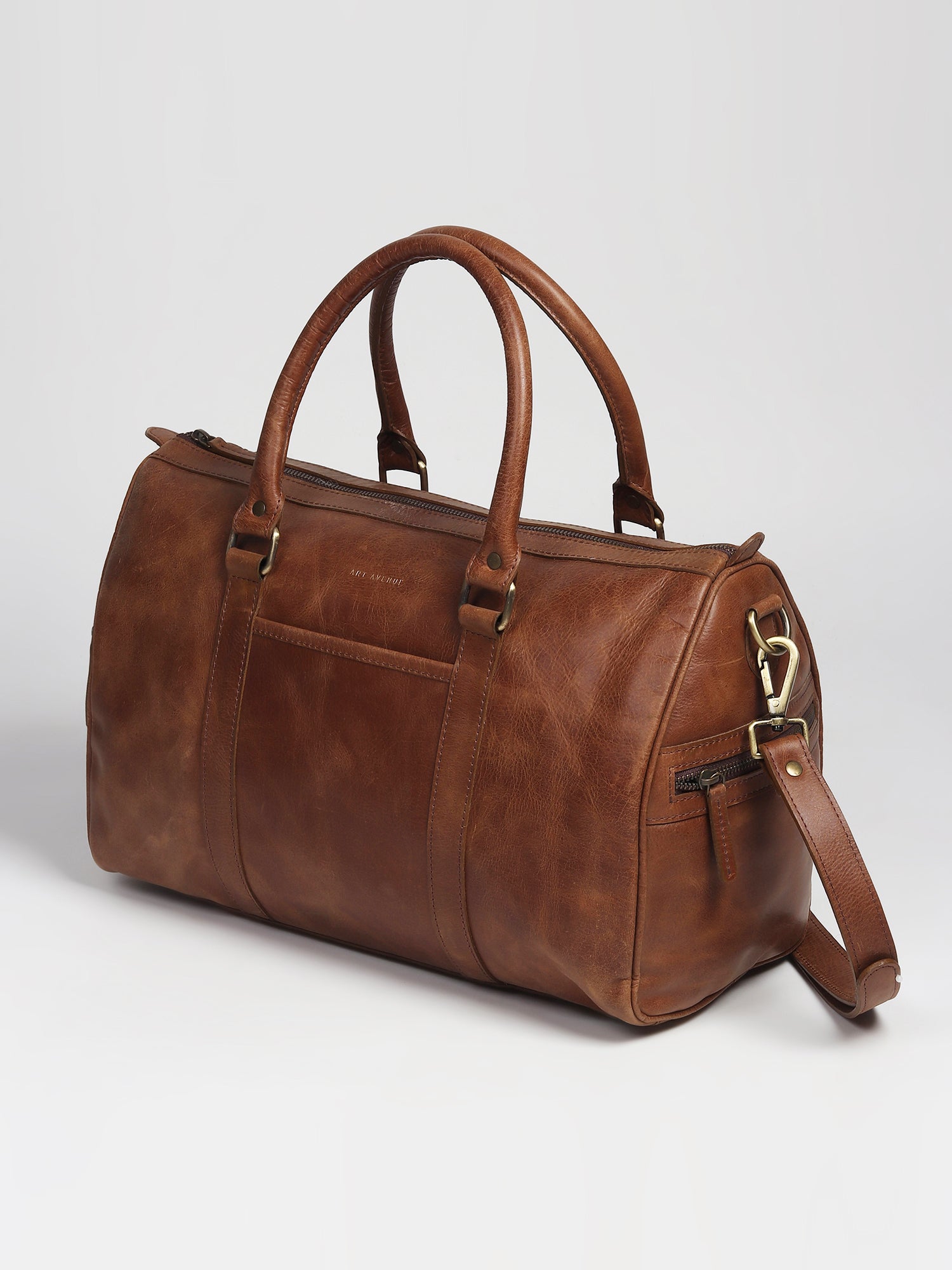 Aviator leather duffle bag alternate angle — Art Avenue