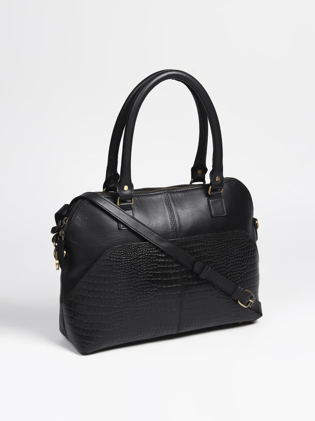 Corrales leather bag detail — Art Avenue