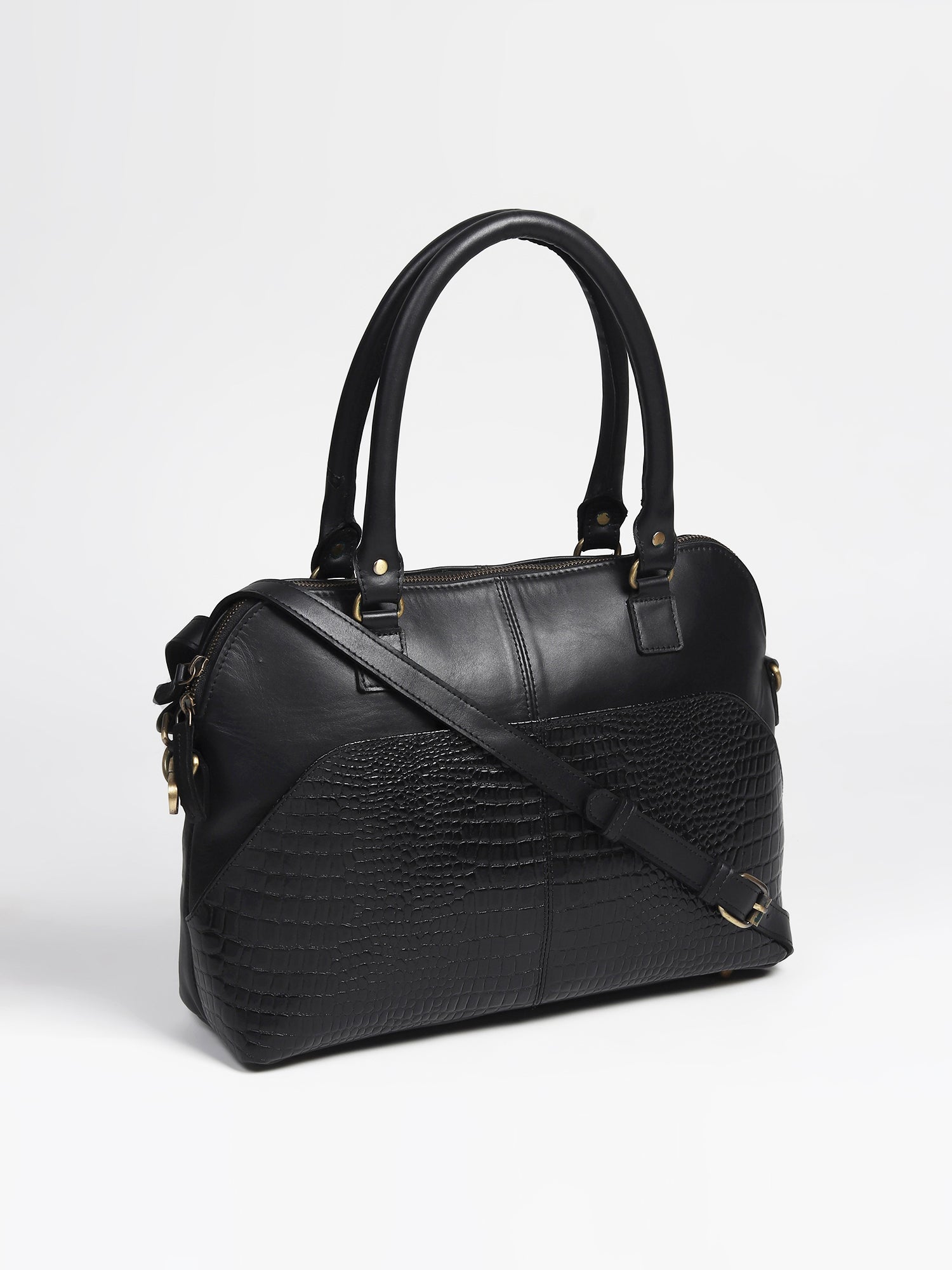 Corrales leather bag detail — Art Avenue