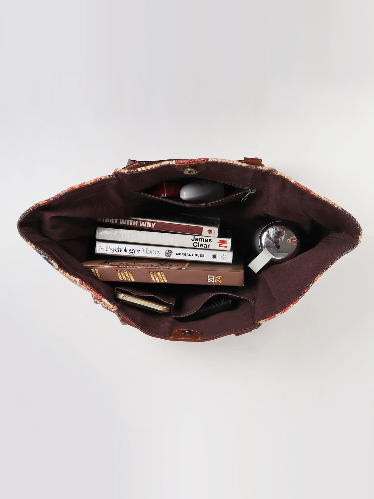 Zemin kilim handbag interior — Art Avenue
