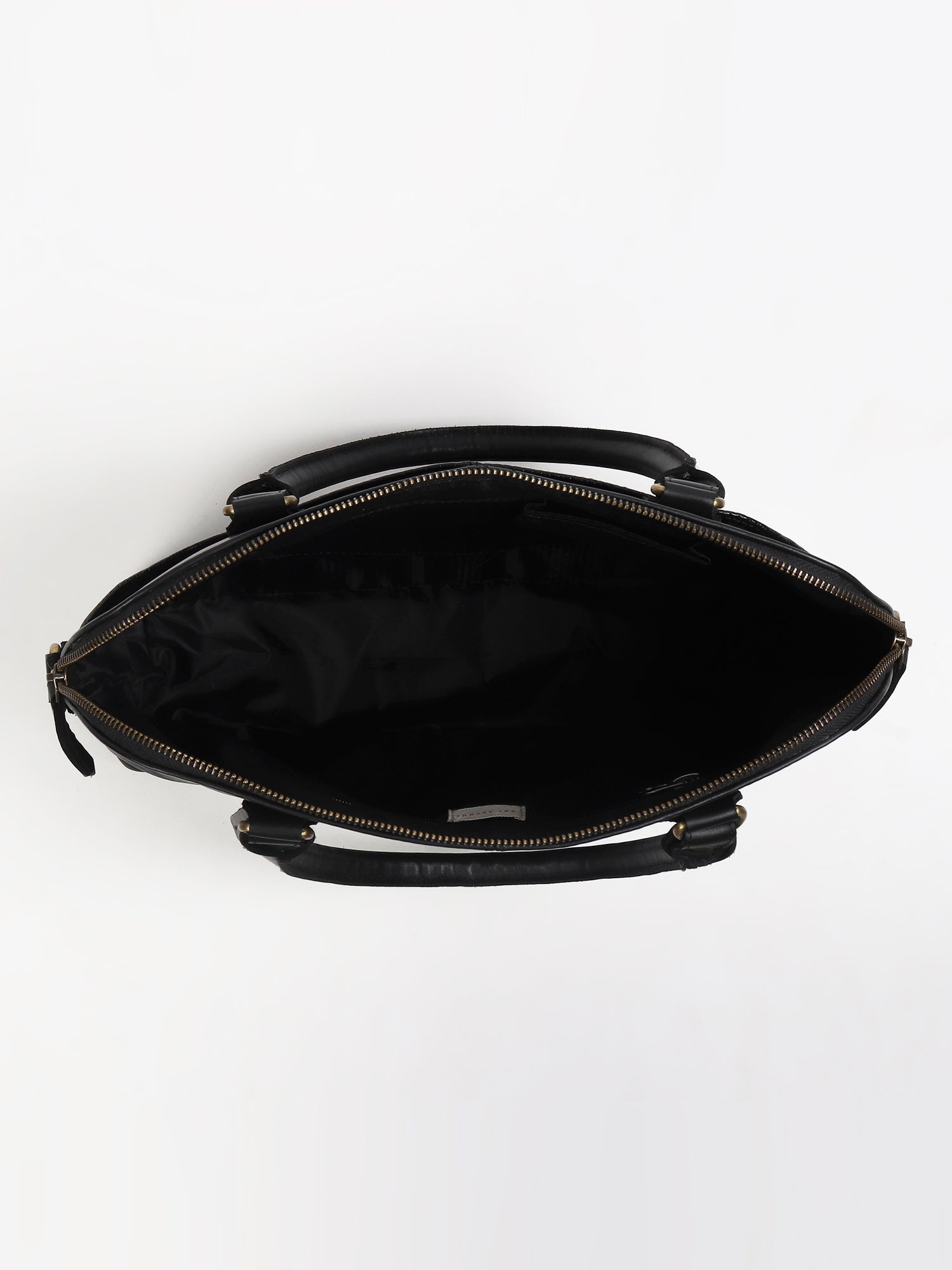 Corrales leather tote and sling bag lifestyle — Art Avenue