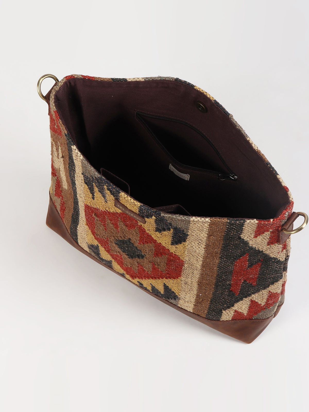 Austere kilim handbag hardware detail — Art Avenue