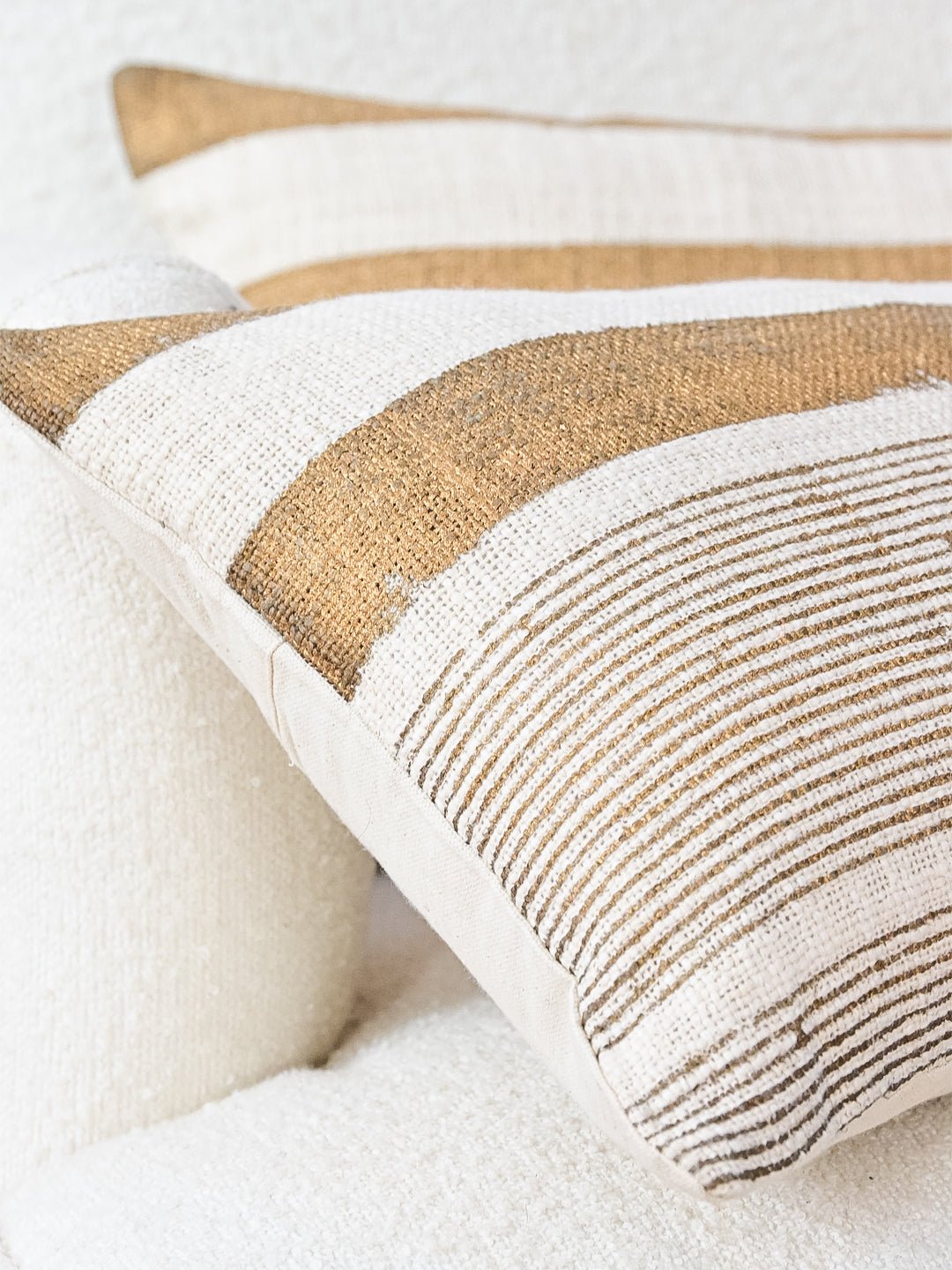 PARKER - LUMBAR CUSHION COVER - ART AVENUE