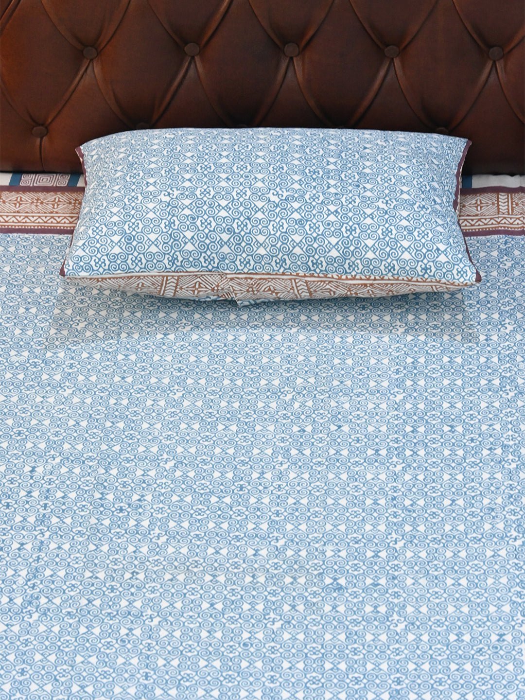 SPIRAL SEA BLUE COTTON BLOCK PRINTED DOUBLE BEDSHEET WITH PILLOW - ART AVENUE