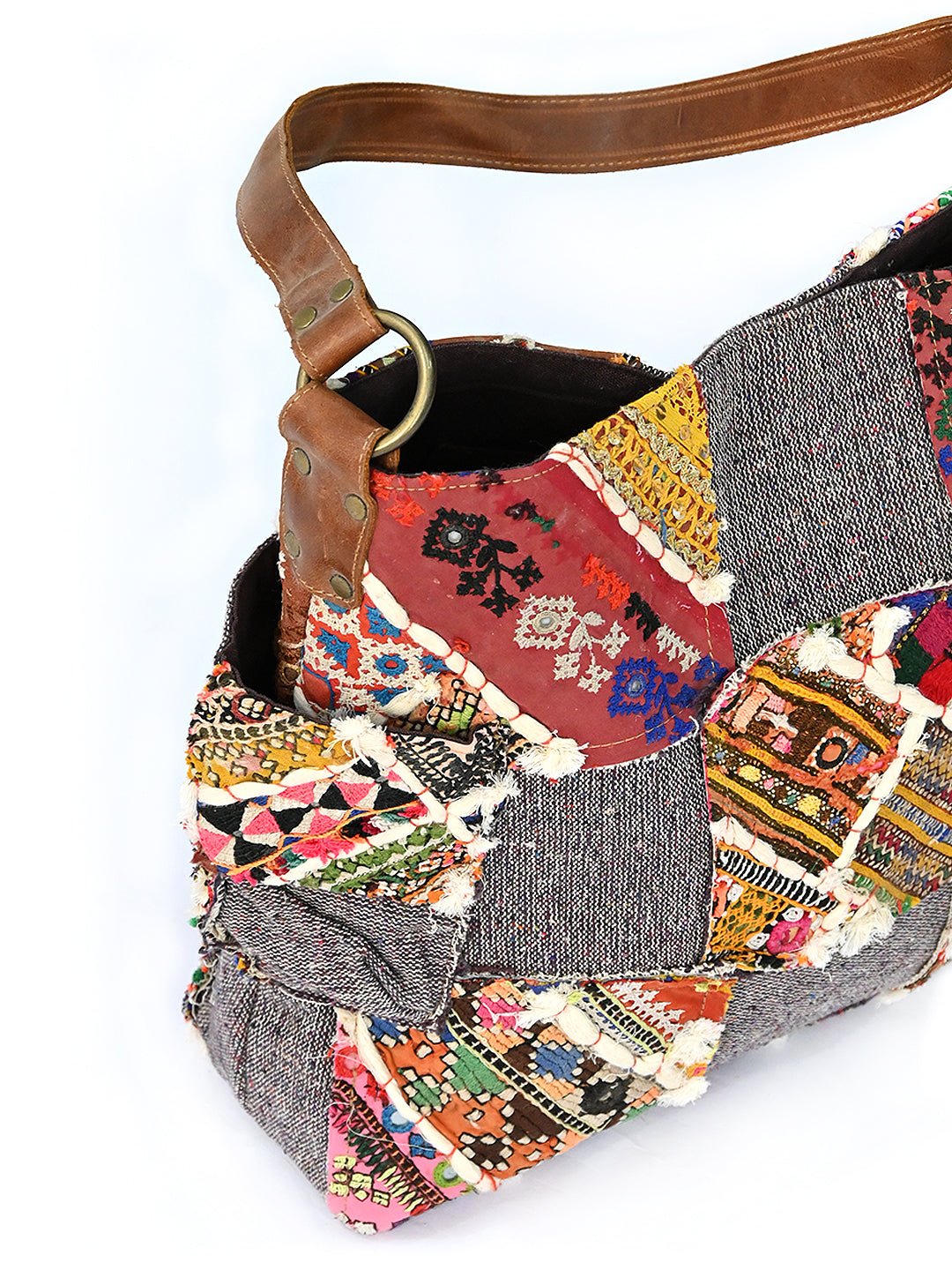 Winked handbag alternate view — Art Avenue