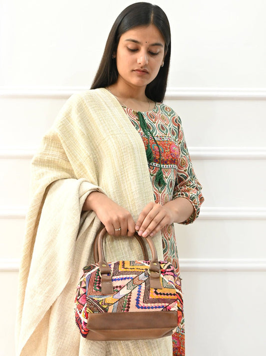 Sparky vintage patchwork duffle bag — Art Avenue