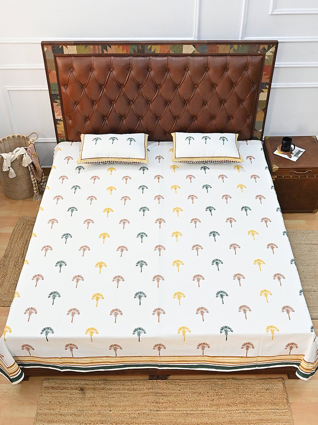 PALM TREE COTTON PRINTED DOUBLE BEDSHEET WITH PILLOW - ART AVENUE