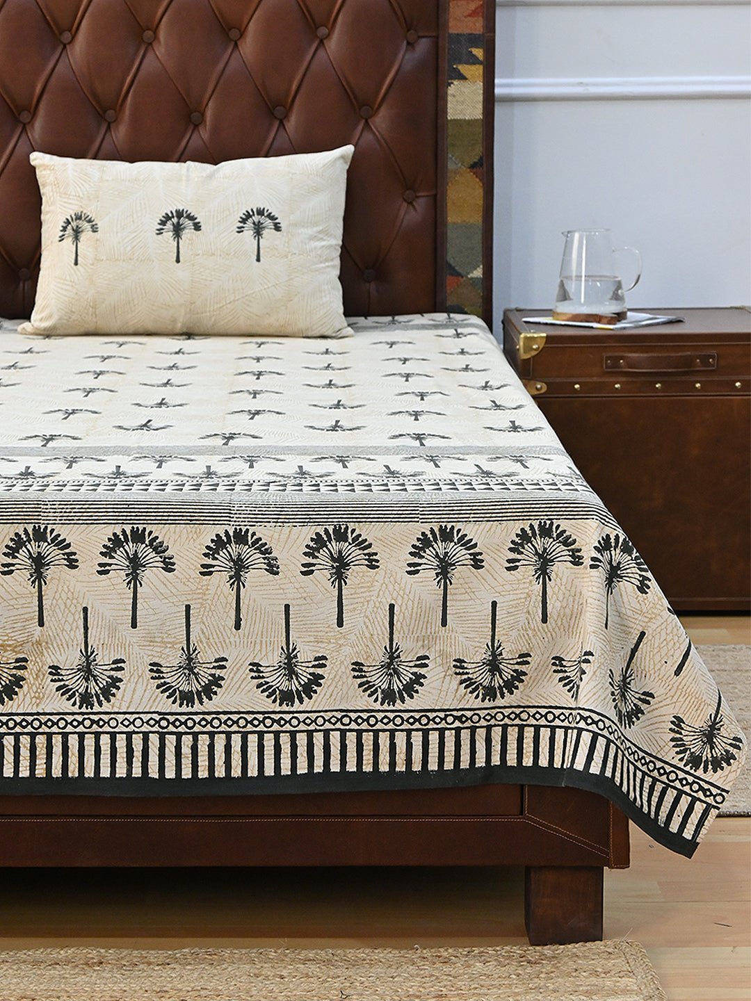 BLACK PALM TREE COTTON PRINTED DOUBLE BEDSHEET WITH PILLOW - ART AVENUE