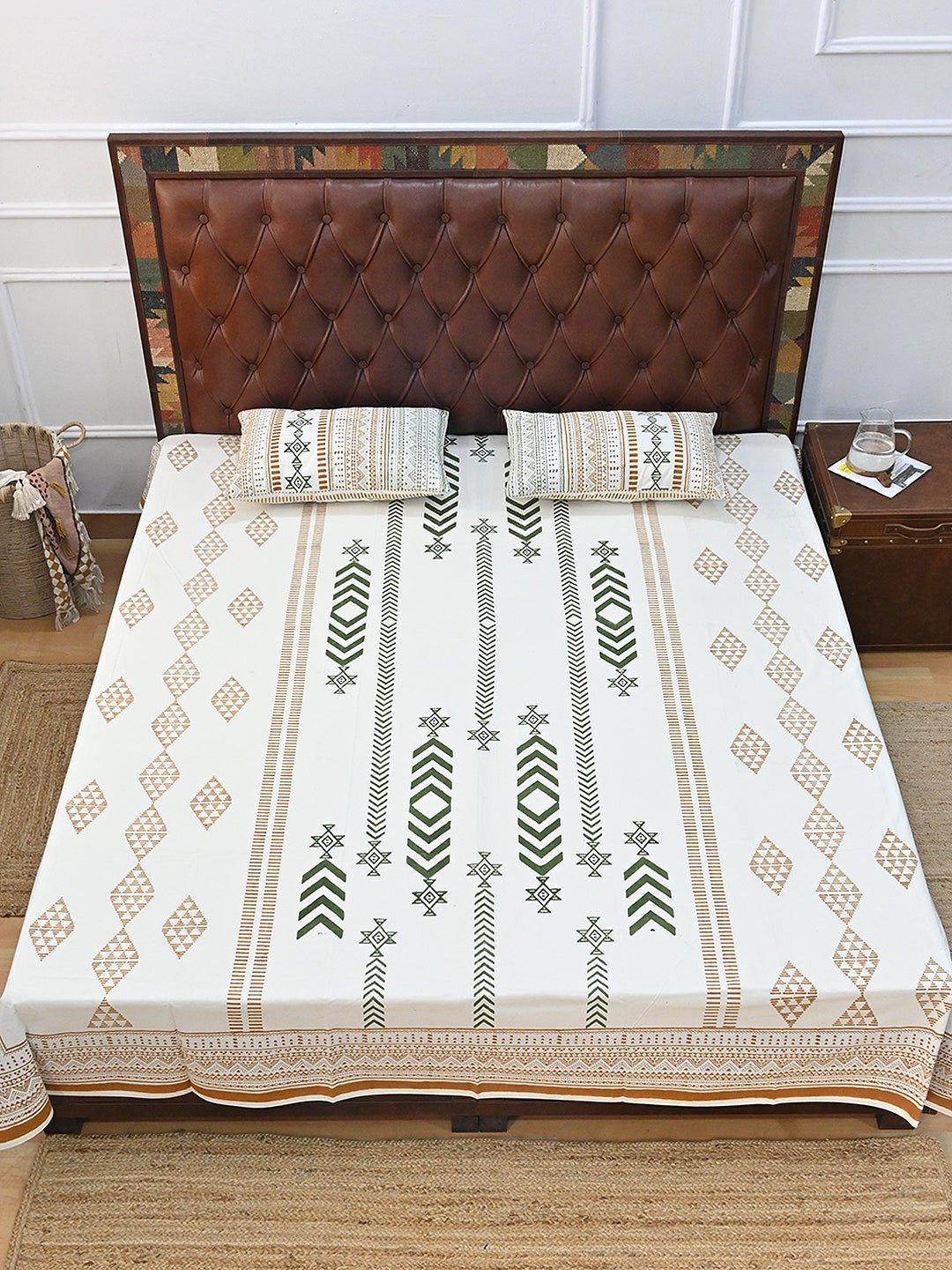 EROSEBRIDAL COTTON PRINTED DOUBLE BEDSHEET WITH PILLOW - ART AVENUE
