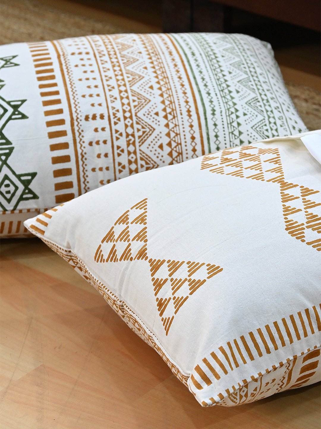 EROSEBRIDAL COTTON PRINTED DOUBLE BEDSHEET WITH PILLOW - ART AVENUE