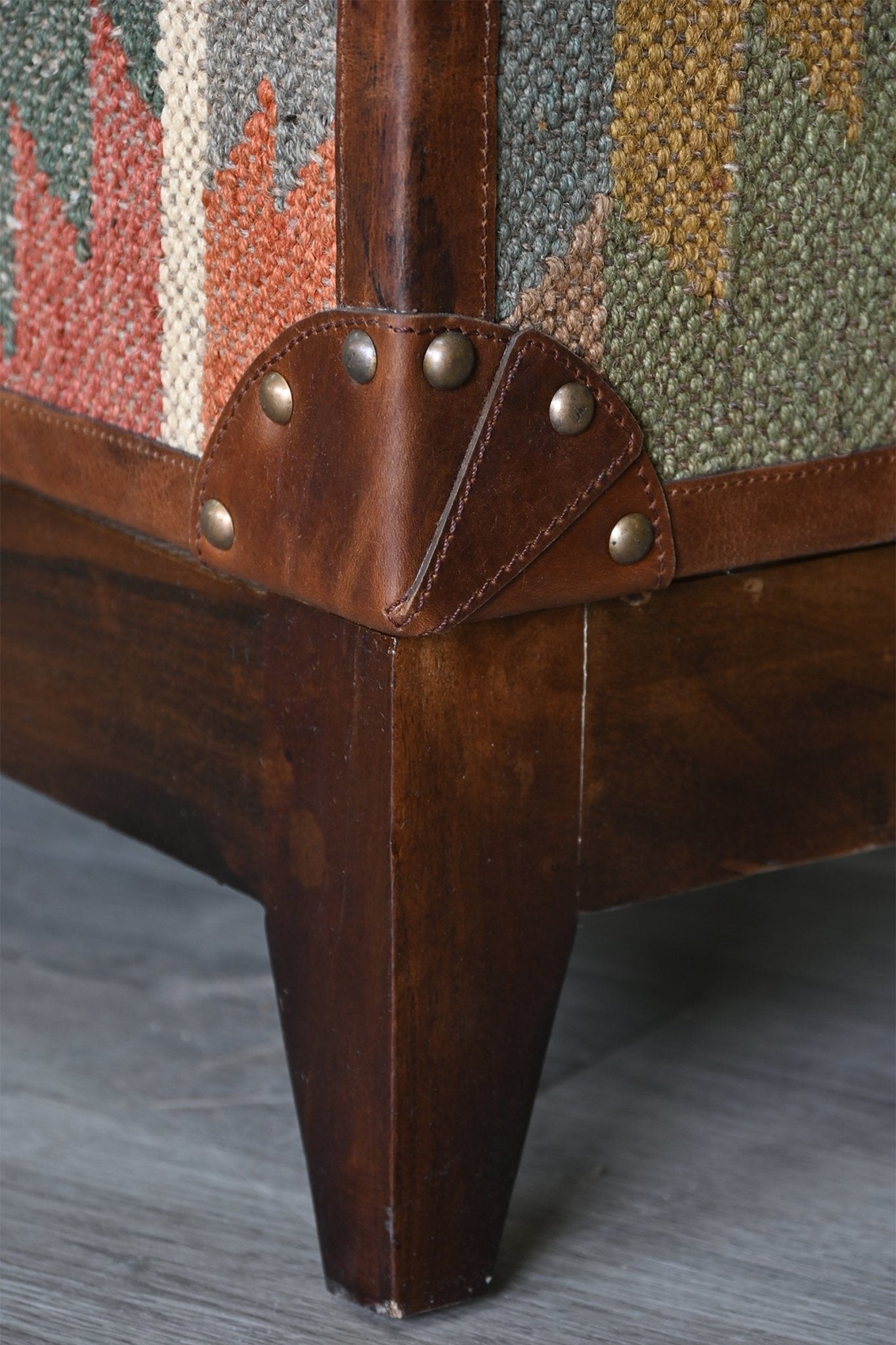 JAIPUR COFFEE TABLE - KILIM AND LEATHER - ART AVENUE