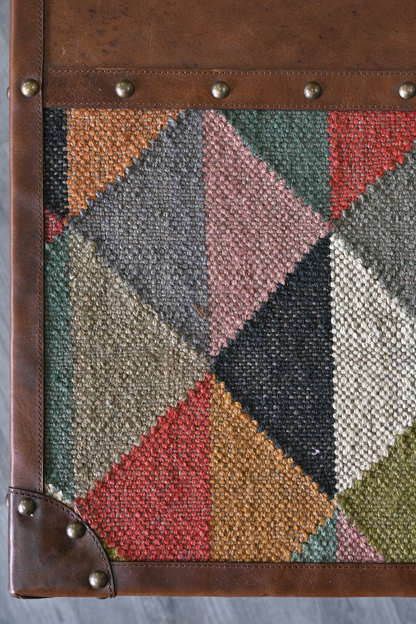 JAIPUR COFFEE TABLE - KILIM AND LEATHER - ART AVENUE