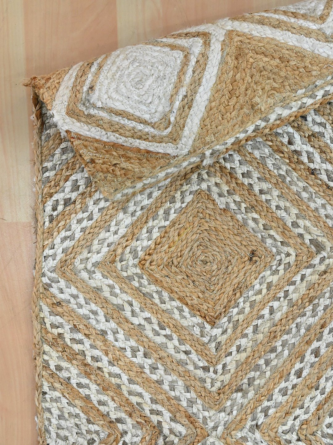 BERRY- BRAIDED FLOOR RUNNER - ART AVENUE