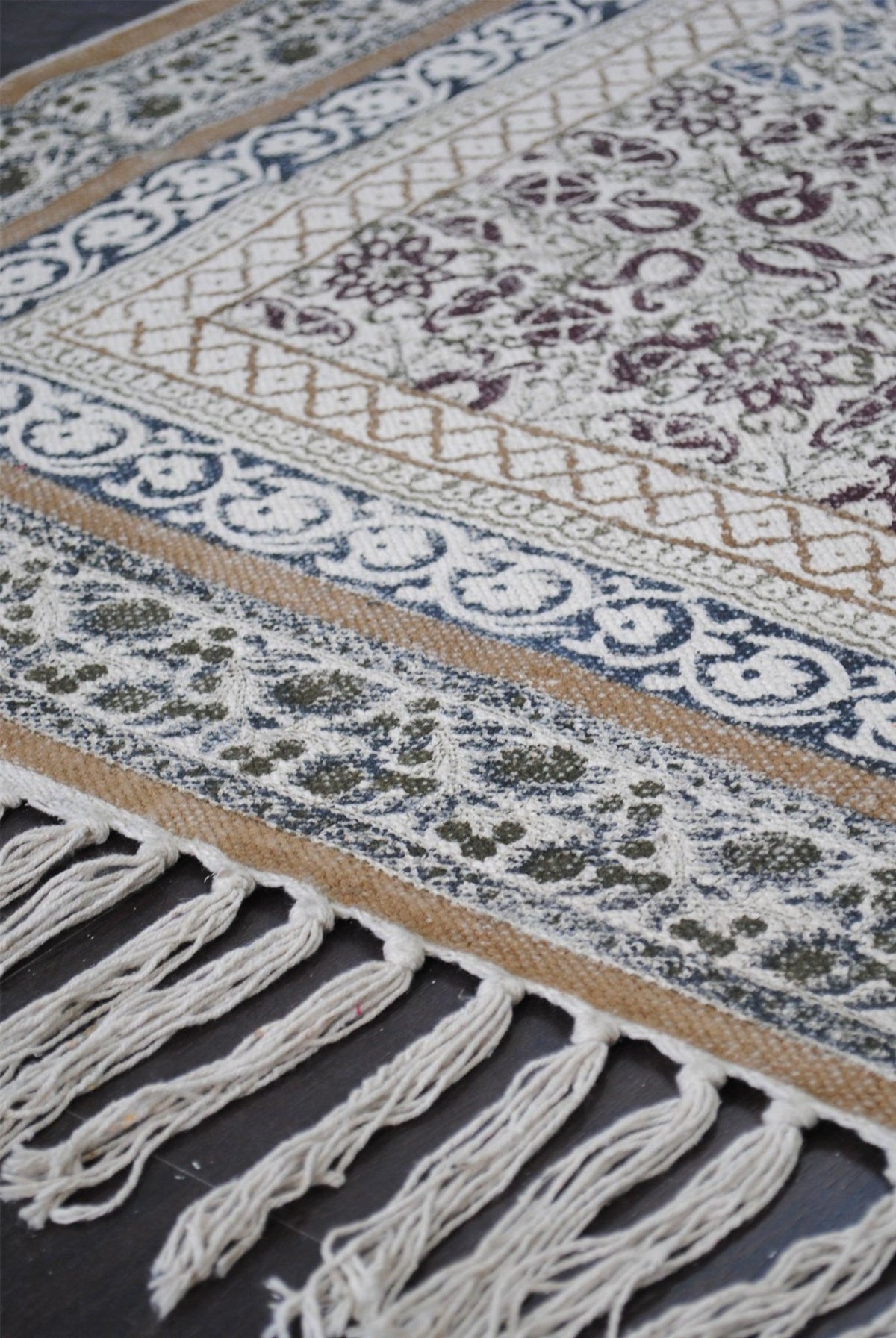 Block-printed cotton dhurrie rug styled in living room — Art Avenue