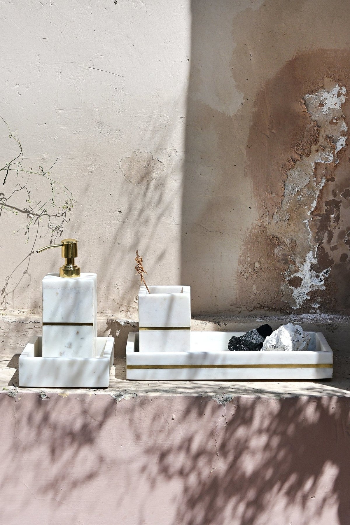 FLORENCE WHITE MARBLE BATHROOM SET - ART AVENUE