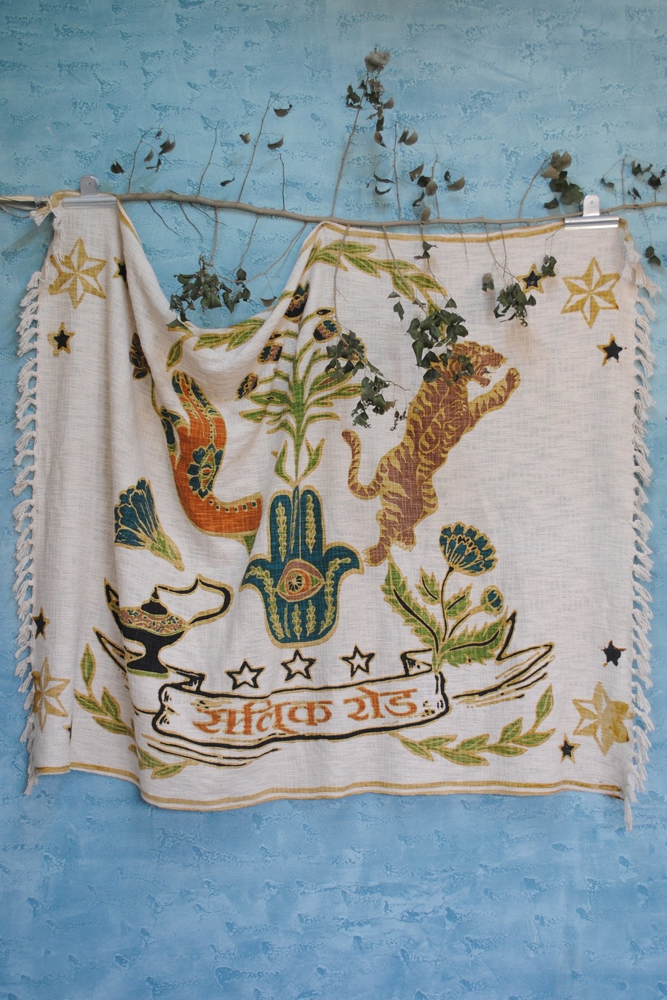 RUNE - PRINTED THROWS - ART AVENUE