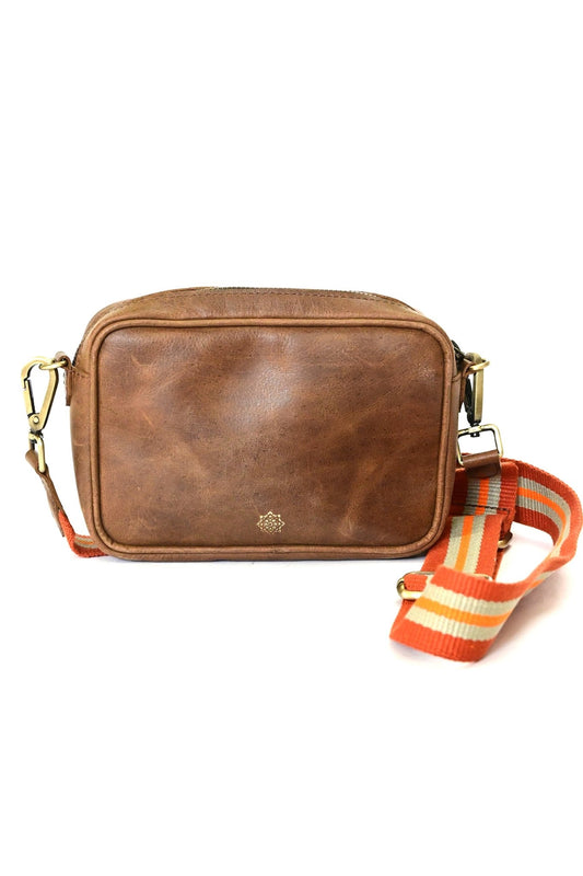 Harisson brown leather sling bag — Art Avenue