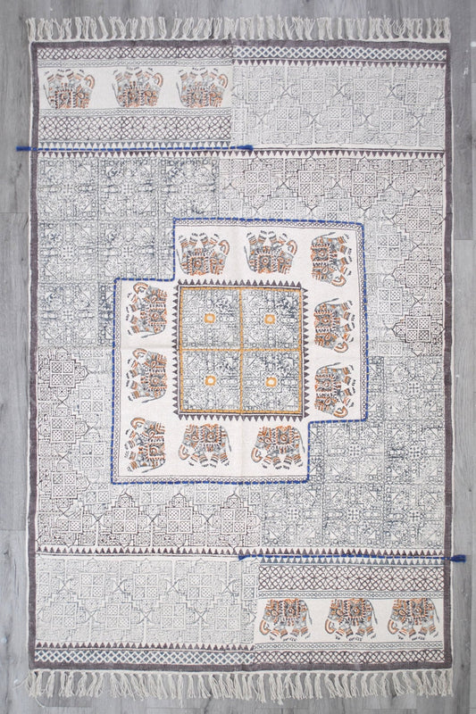 Block-Printed Cotton Dhurrie Rug in White Traditional — Art Avenue