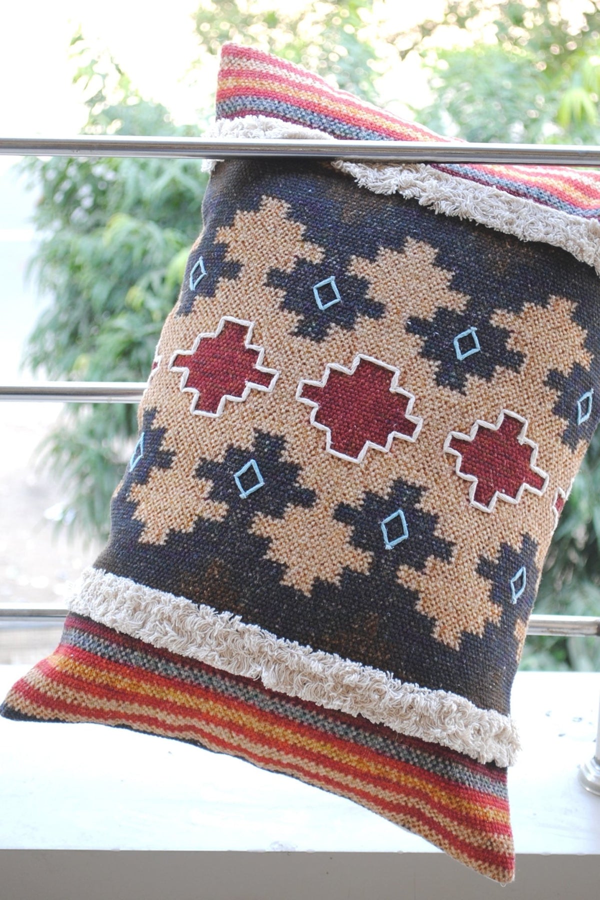 KALMIA - LUMBAR CUSHION COVER - ART AVENUE