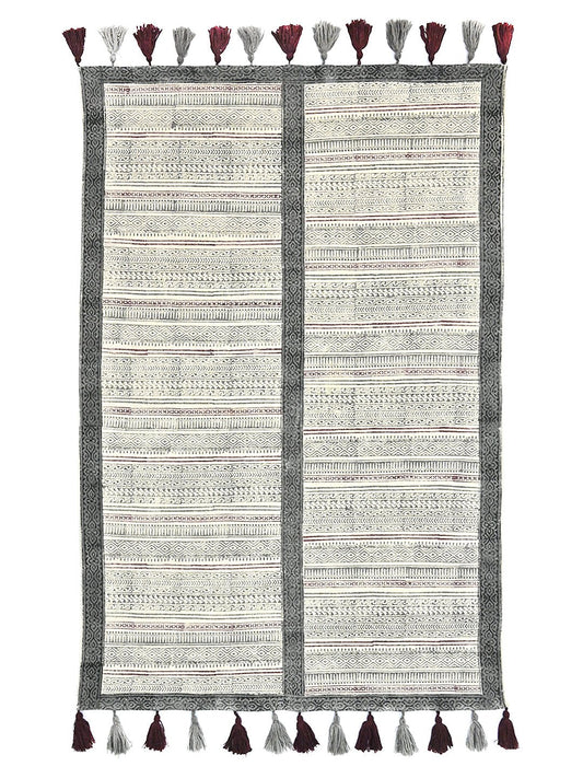 Block-Printed Cotton Dhurrie Rug in Off White Modern — Art Avenue