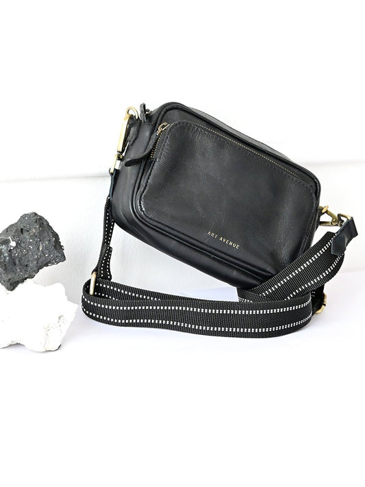 Harisson black leather sling bag — Art Avenue