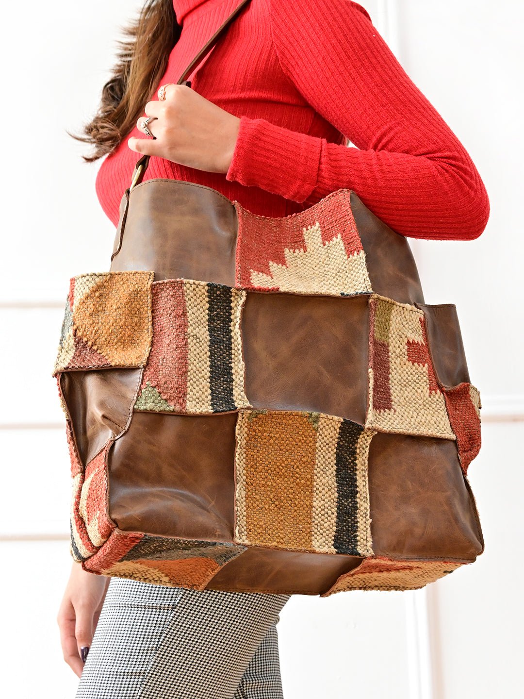 Behoove kilim handbag lifestyle — Art Avenue