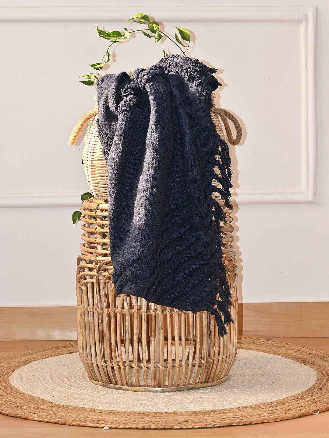 BRAVES NAVY - THROW - ART AVENUE