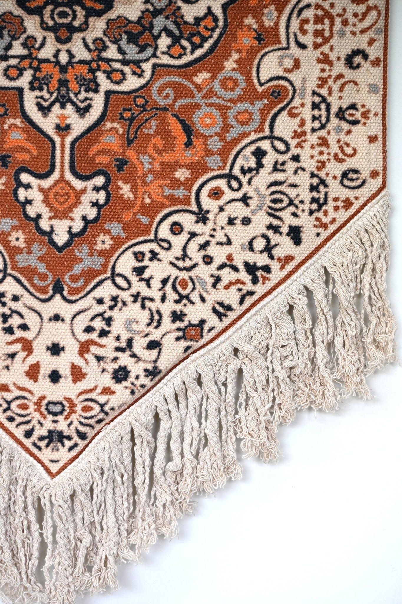 ALYSSUM- WALL HANGING - ART AVENUE