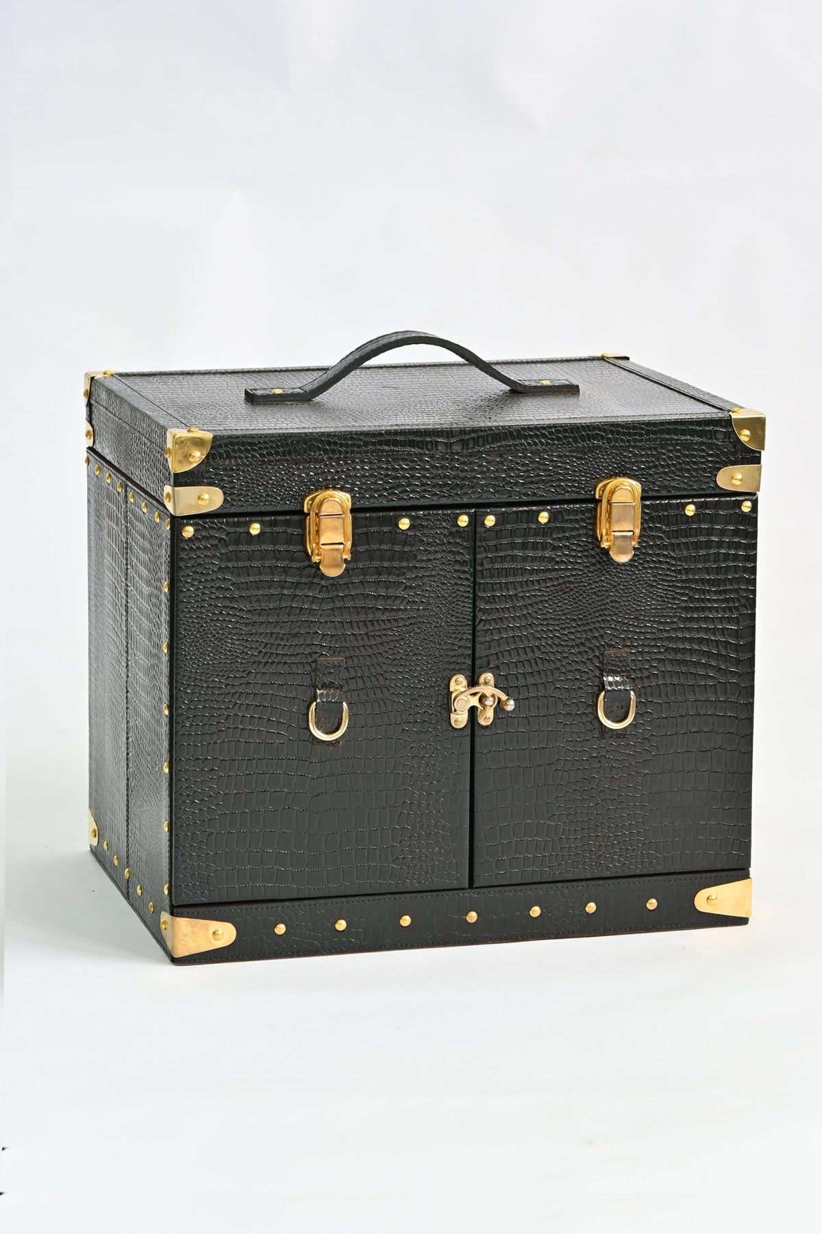 MILANO PORTABLE LEATHER BAR CABINET - ART AVENUE