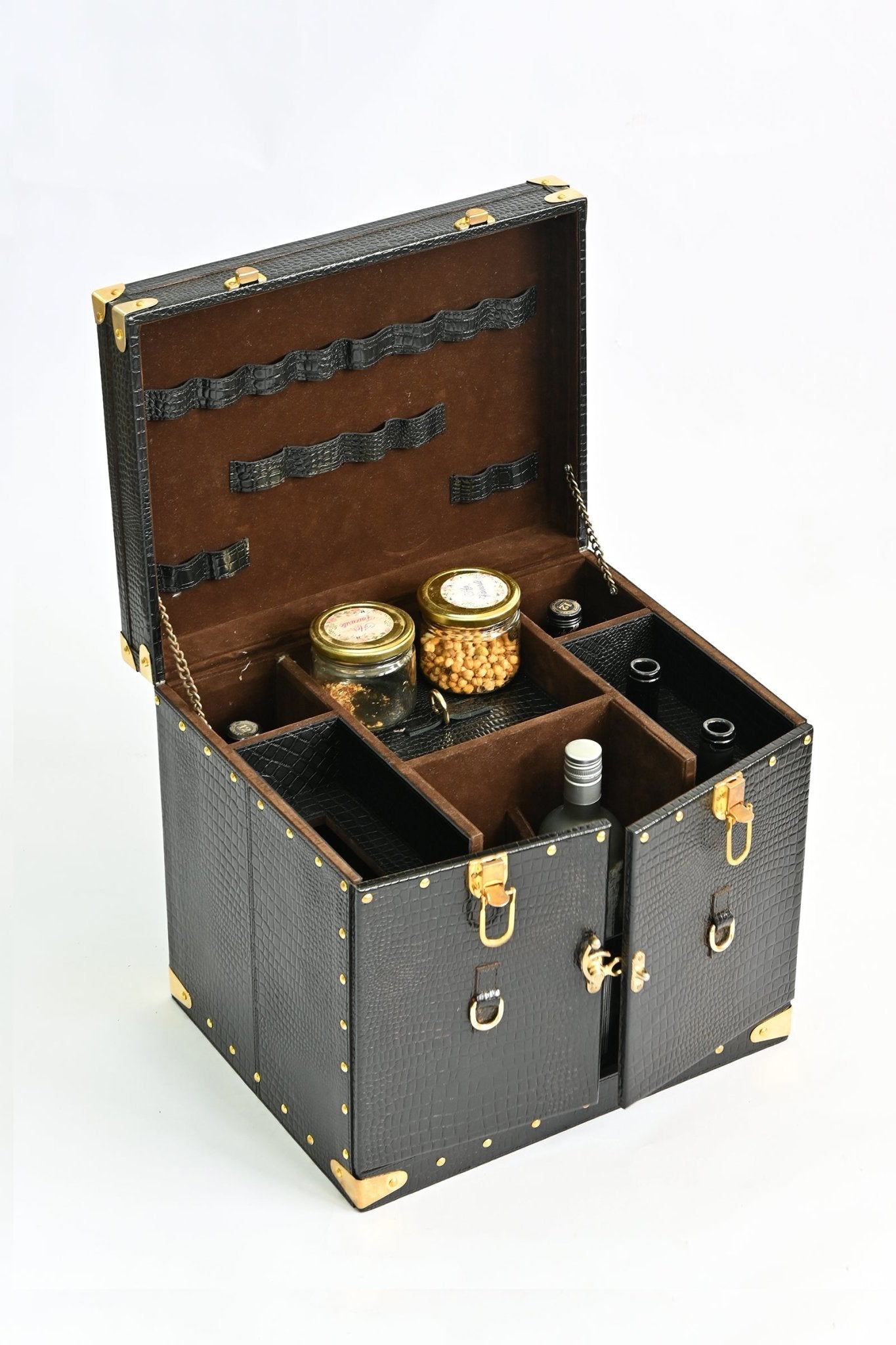 MILANO PORTABLE LEATHER BAR CABINET - ART AVENUE