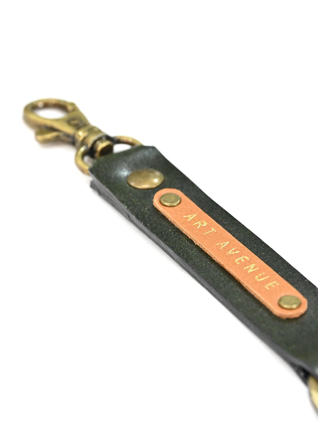 STYLISH LEATHER KEYCHAIN 3 - ART AVENUE
