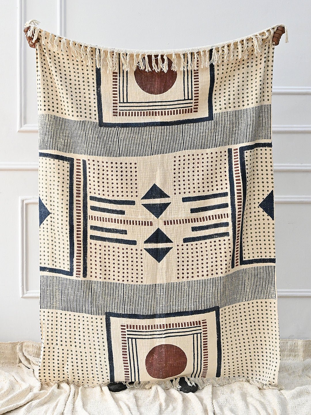 BLOOD MOON - BLOCK PRINTED THROW - ART AVENUE