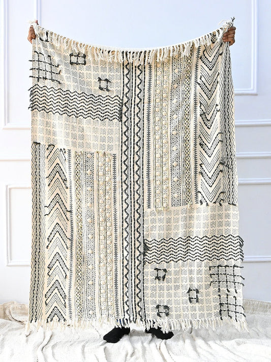 PATCH CHEVRON - BLOCK PRINTED THROW - ART AVENUE