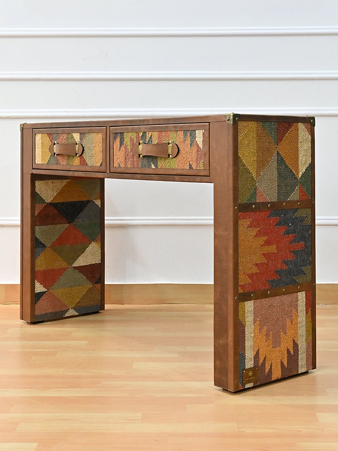 Aahana handcrafted kilim console — Art Avenue India