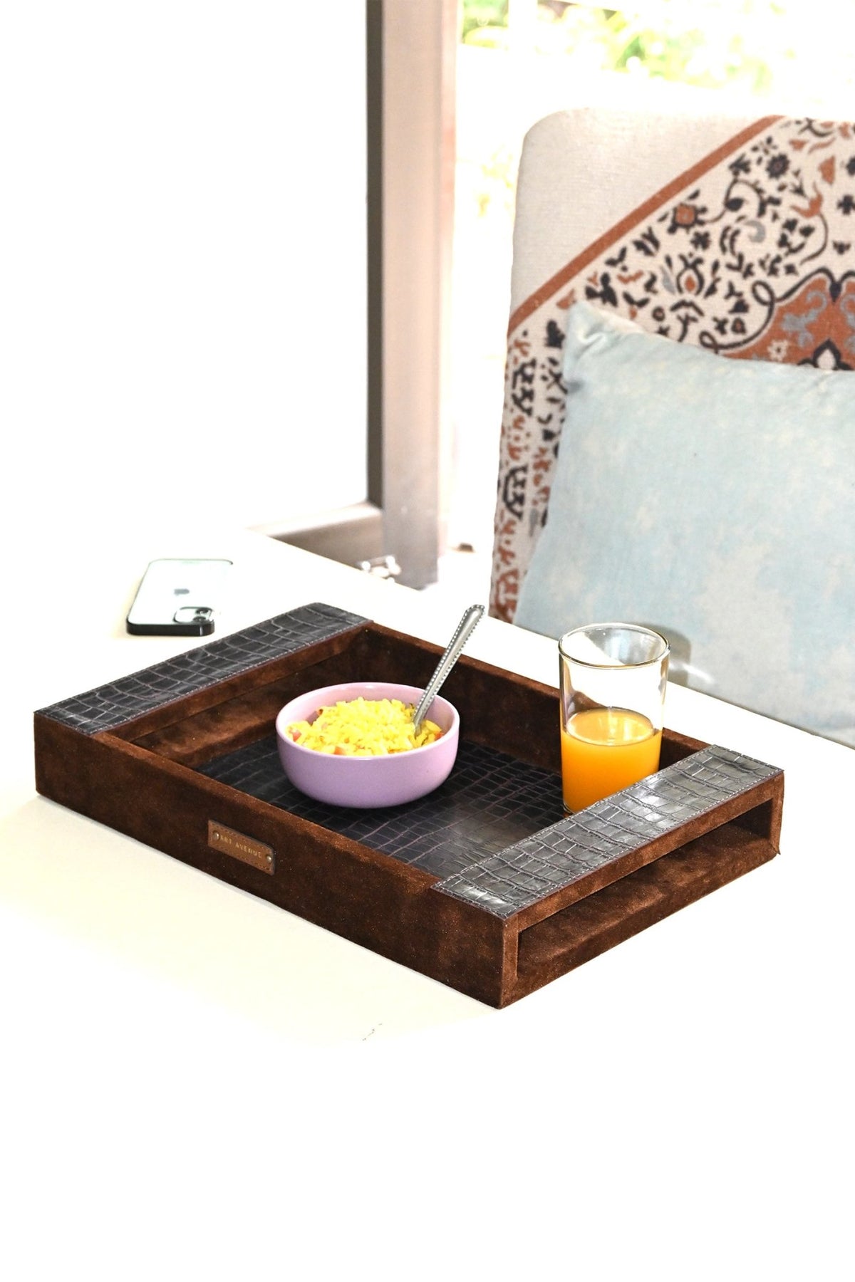 CARMINE - LEATHER TRAY - ART AVENUE