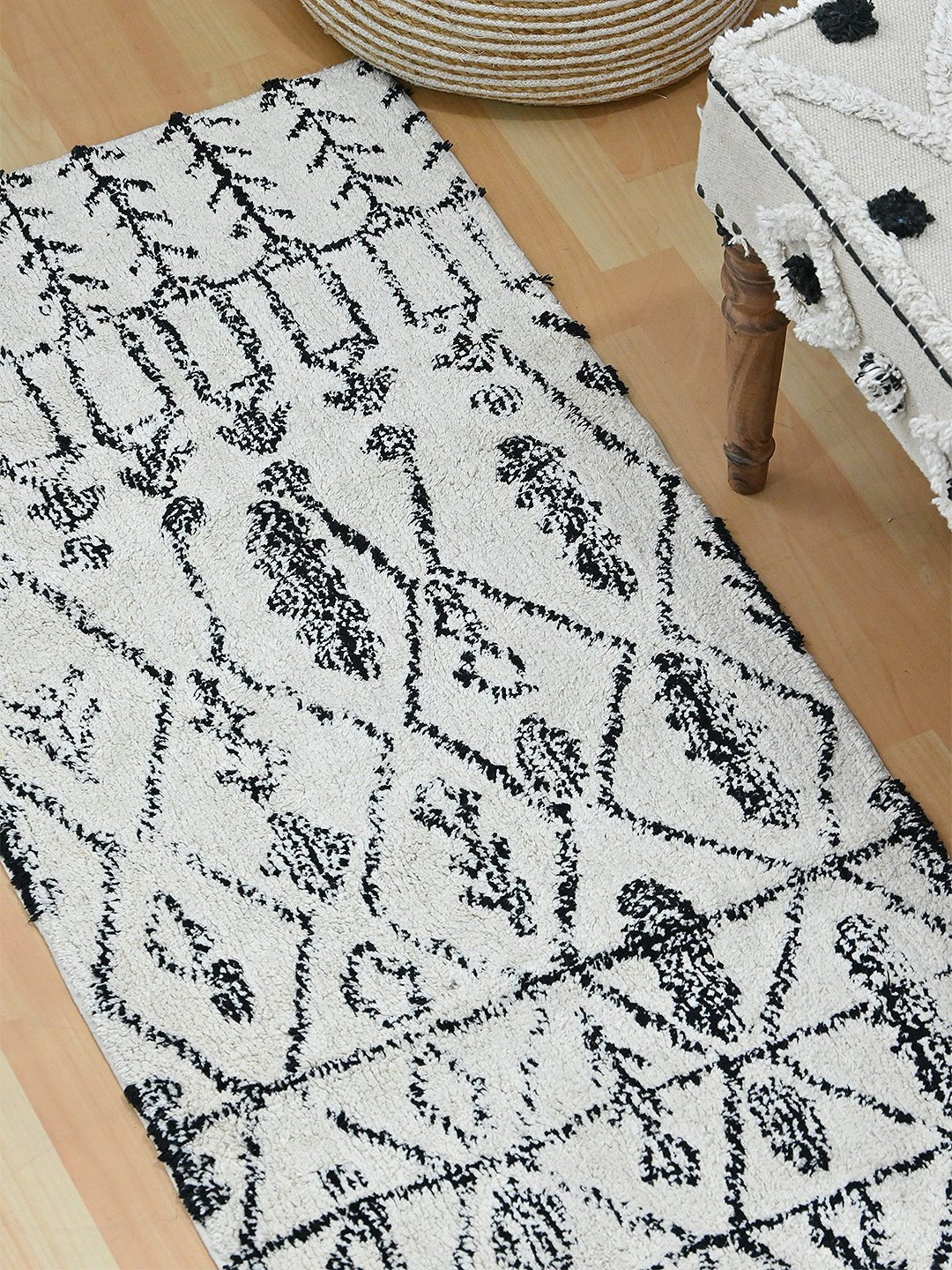 NOVA- FLOOR RUNNER - ART AVENUE