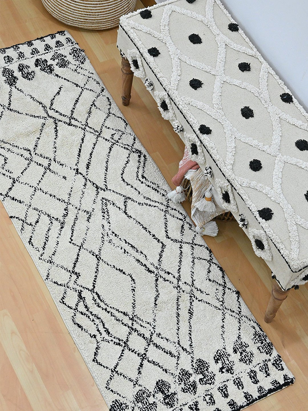 VALARIE- TUFTED FLOOR RUNNER - ART AVENUE