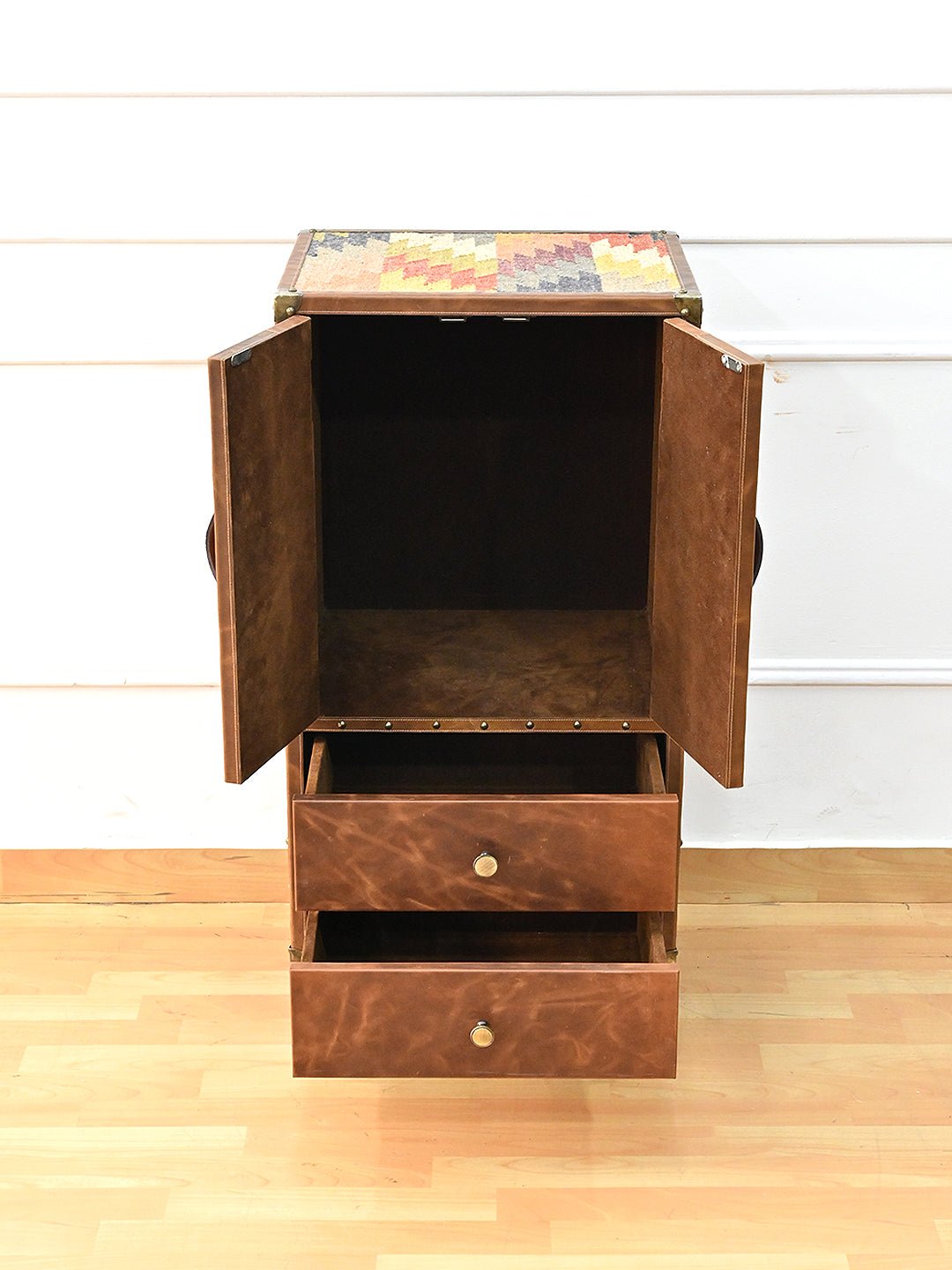 ELEGANCE CABINET WITH DRAWER - KILIM AND LEATHER - ART AVENUE