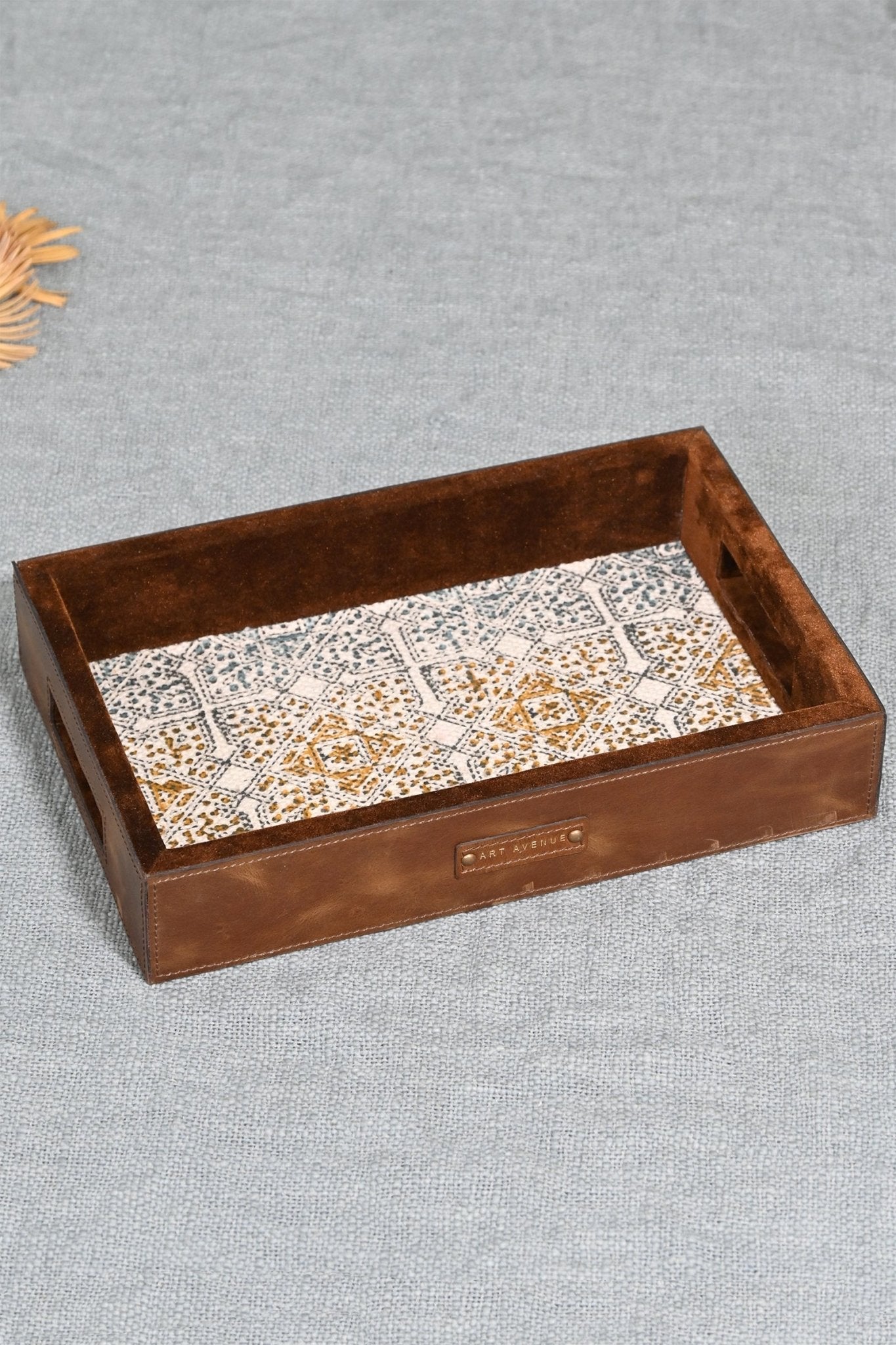 CARROTY - LEATHER & COTTON PRINTED DURRIE TRAY - ART AVENUE