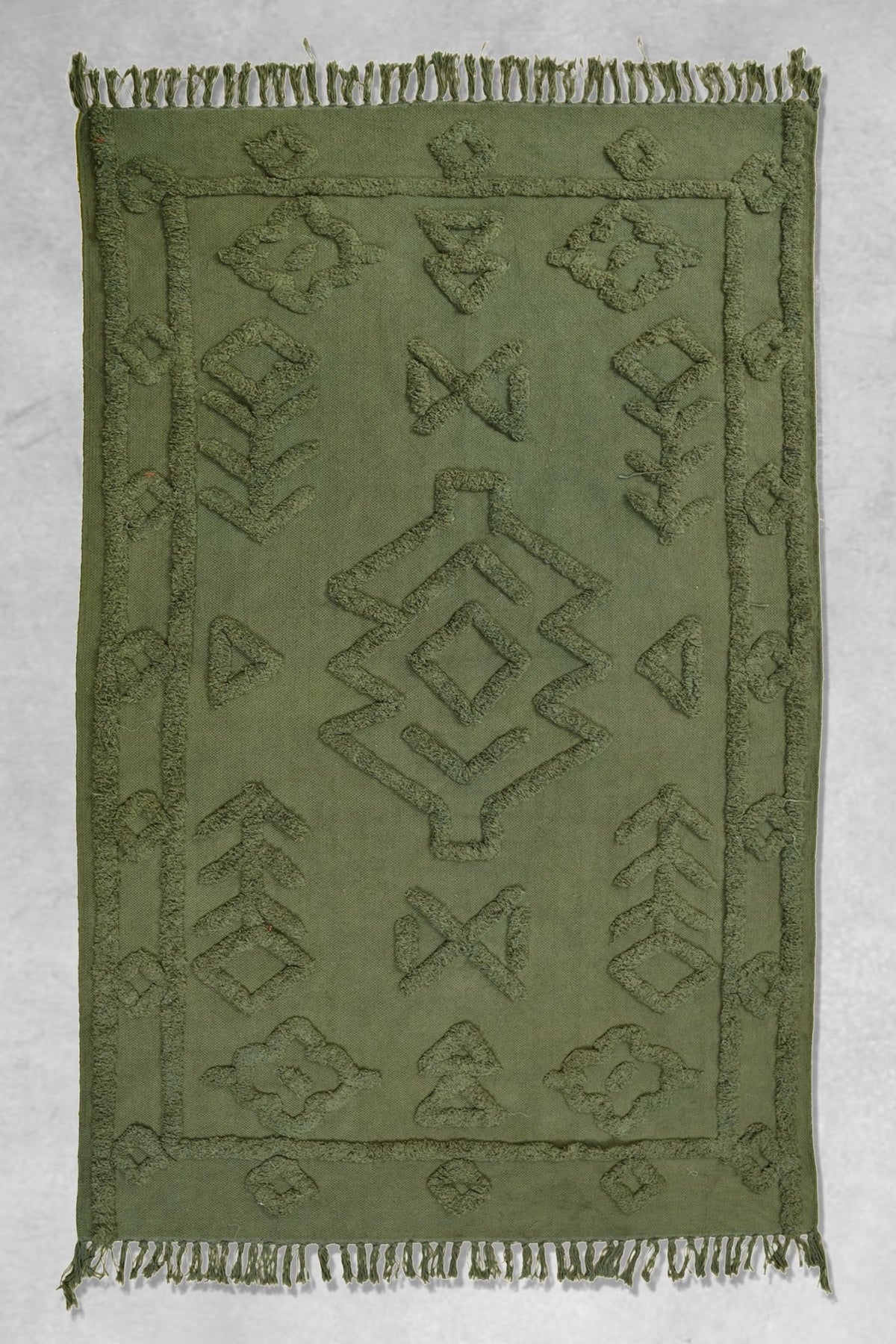 Carla hand-embroidered rug — handmade in Jaipur