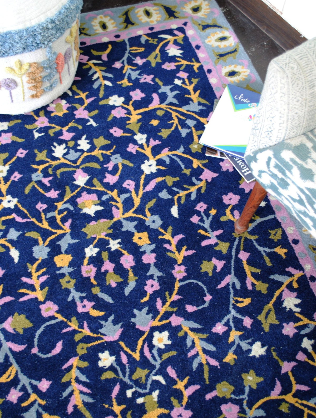 CLAUS HANDTUFTED WOOL CARPET - ART AVENUE