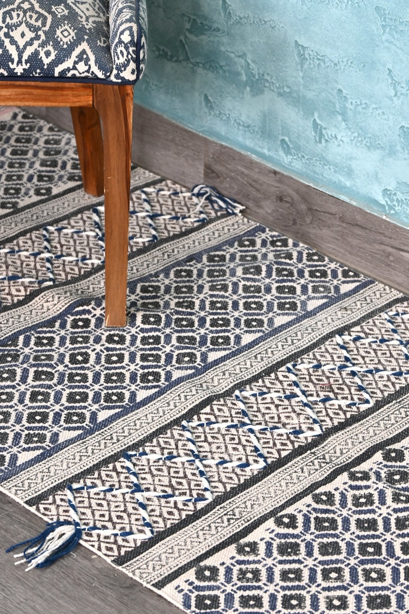 Downtown cotton floor runner pattern detail — Art Avenue