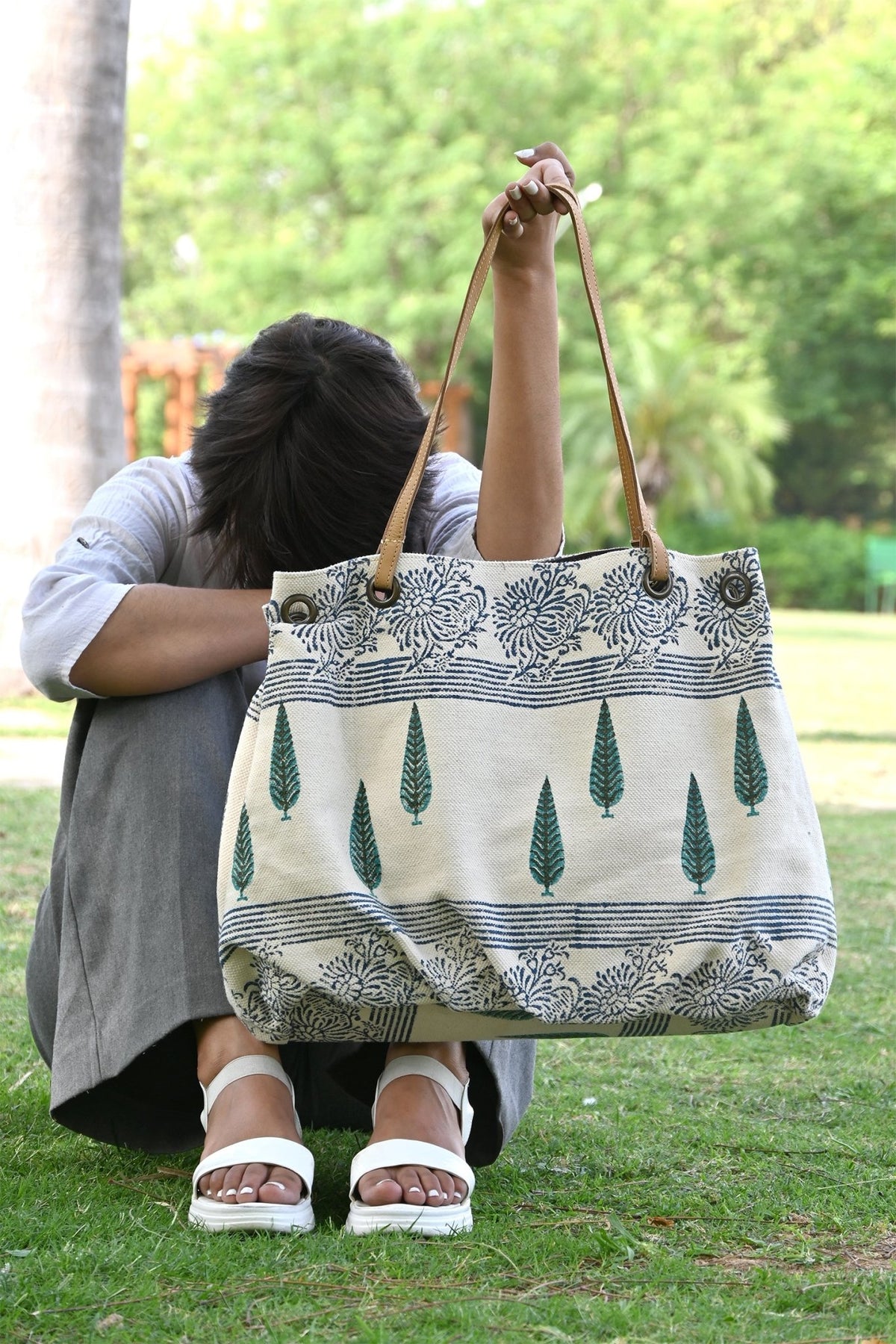 Elbrus block-printed handbag, side view — Art Avenue