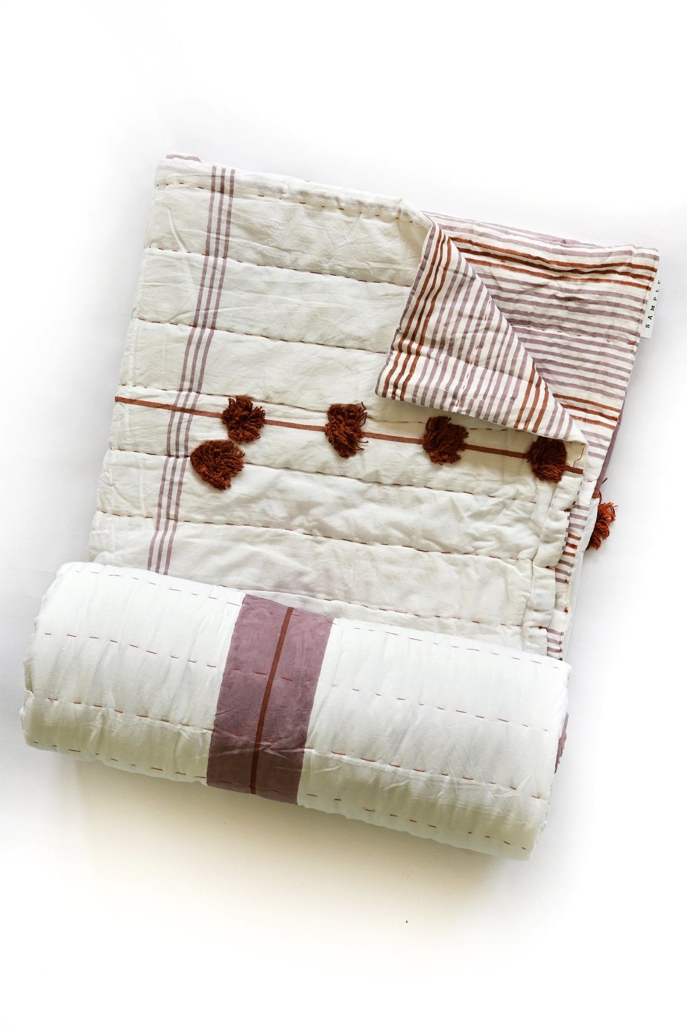 ELIJAH QUILT/RAZAI SET WITH PILLOW COVERS - ART AVENUE