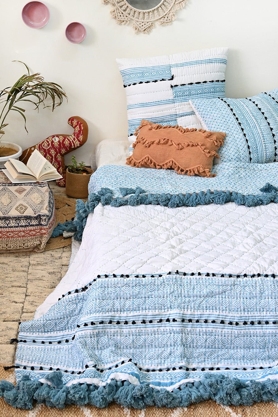 ESTELLA QUILT/RAZAI SET WITH PILLOW COVERS - ART AVENUE