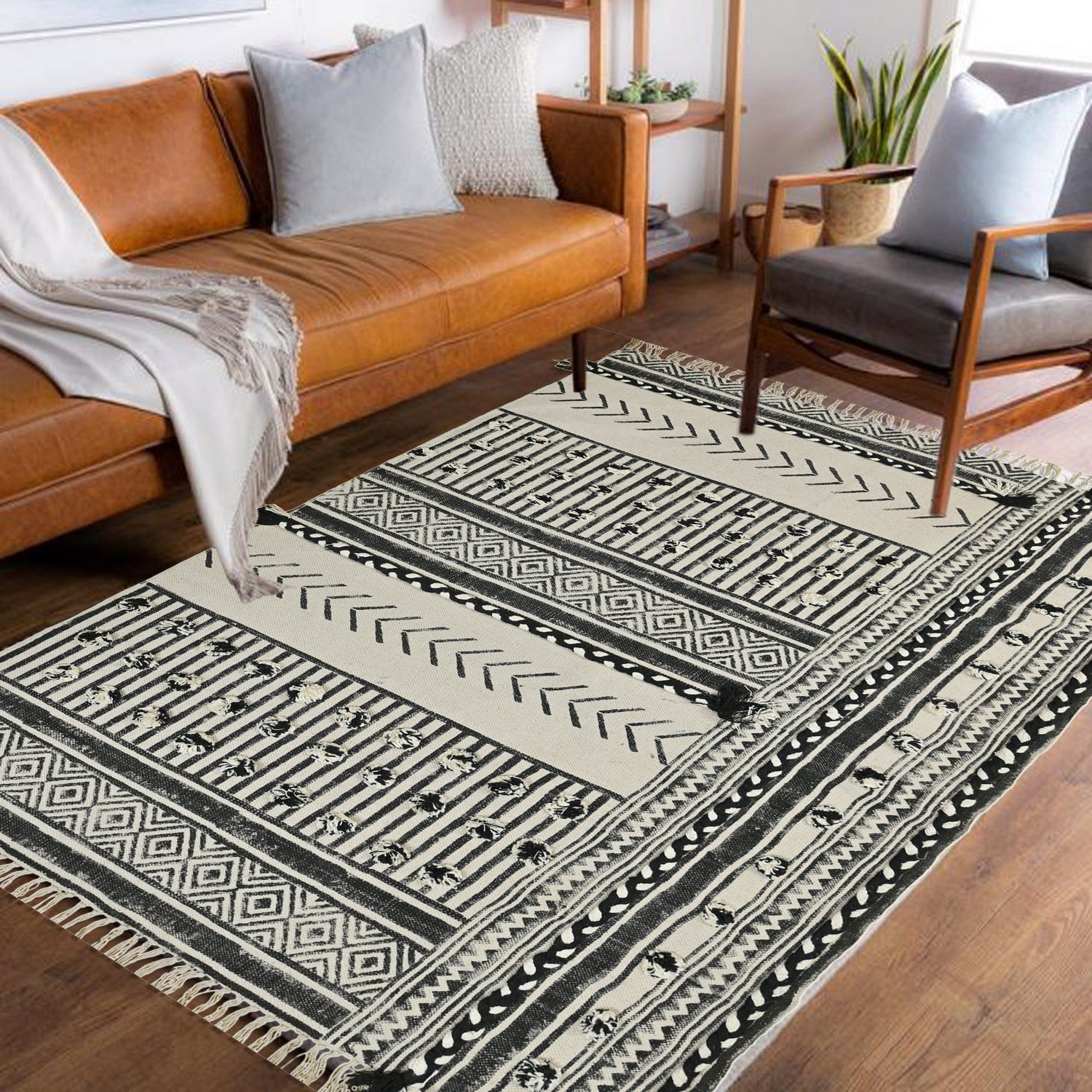 IRIS - BLOCK PRINTED RUG - ART AVENUE
